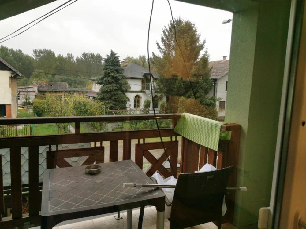 Vila Odmor Na Dunavu Beocin Bagian luar foto